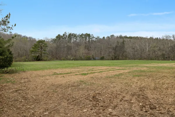 $275,000 | 7250 Taylor Creek Loop, Nunnelly, TN 37137