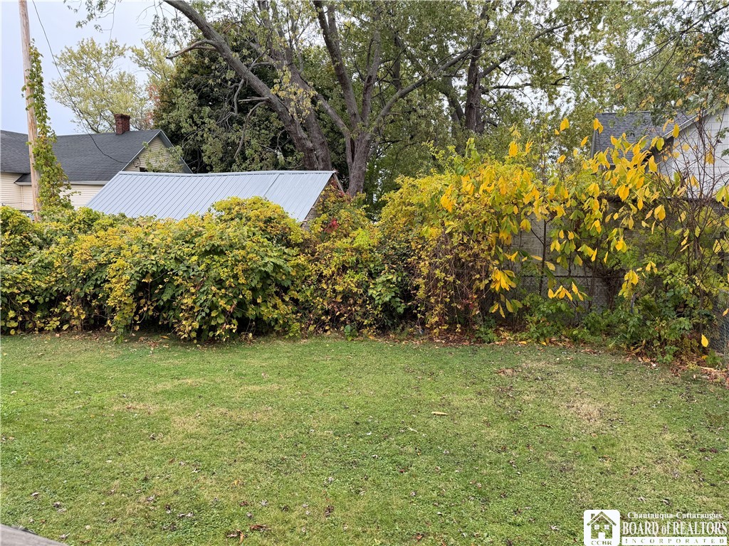 212 King Street Dunkirk, NY 14048 - Photo 3 of 16