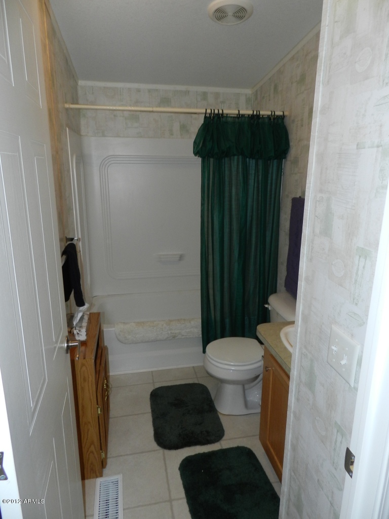 7620 Caballero Road Payson, AZ 85541 - Photo 17 of 18 Guest Bath