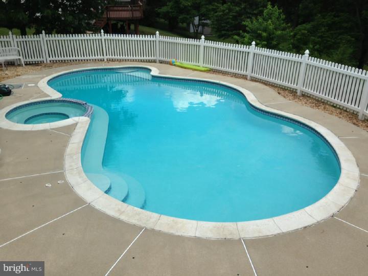 430 Sunny Ridge Road Gilbertsville, PA 19525 - Photo 2 of 13 Pool