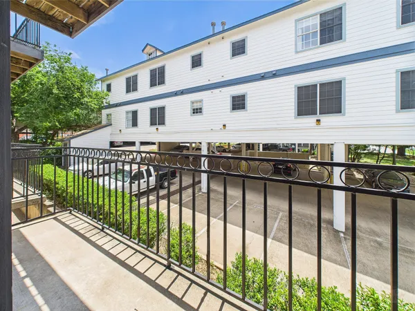 $254,900 | 2905 Swisher Street, Unit 205, Austin, TX 78705