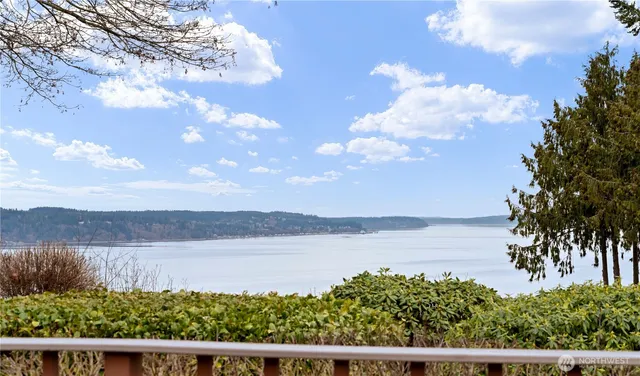 $1,599,000 | 5717 88th Street Southwest, Mukilteo, WA 98275