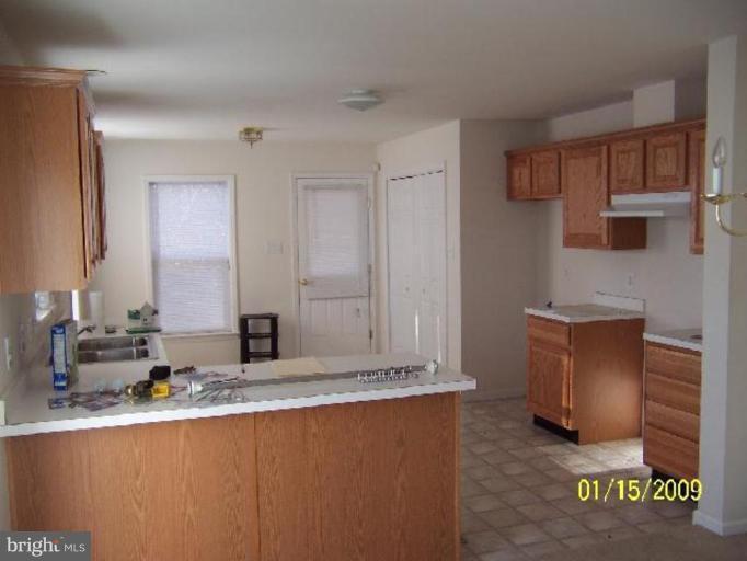 2643 Carver Road Crofton, MD 21114 - Photo 2 of 9 Kitchen