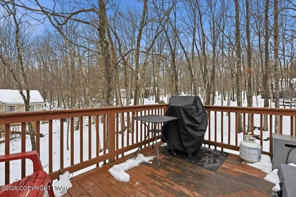 $339,900 | 119 Antler Trail, Albrightsville, PA 18210