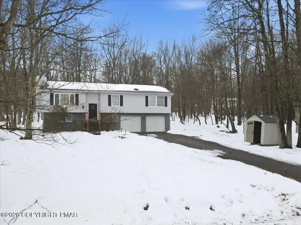 $339,900 | 119 Antler Trail, Albrightsville, PA 18210