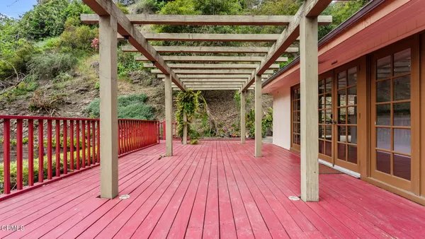 a view of outdoor space