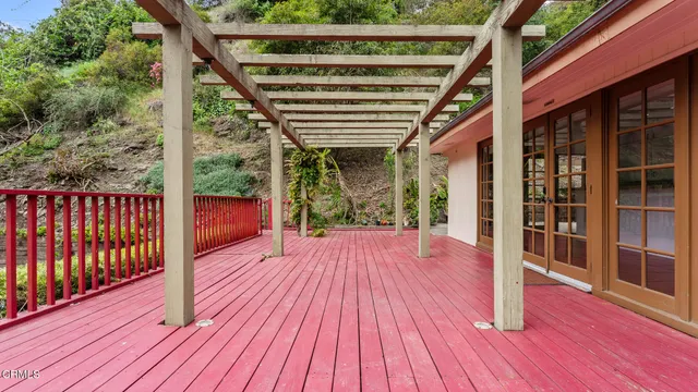 a view of outdoor space