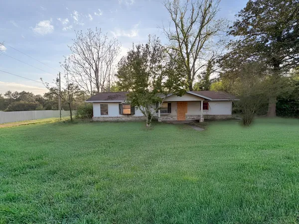 $49,900 | 18420 Fm-92 Street, Spurger, TX 77660