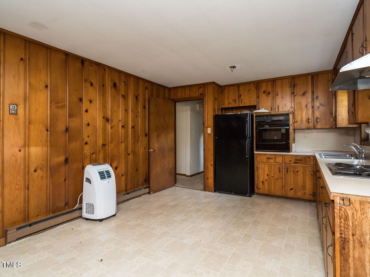 2735 Rosedale Avenue Raleigh, NC 27607 - Photo 38 of 53 Separate ADU or in-law abode