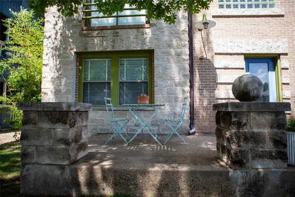 $1,395 | 5837 Velasco Avenue, Unit 102, Dallas, TX 75206