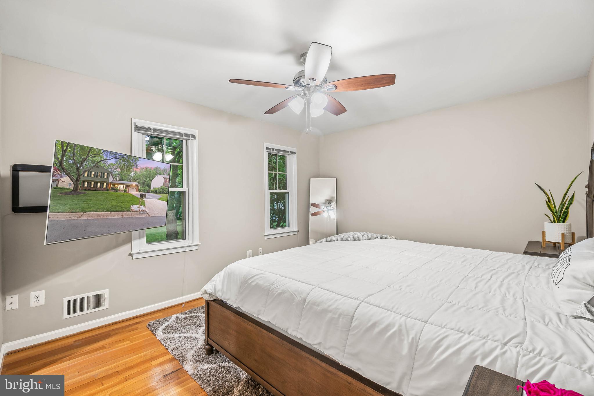 15512 Williston Road Silver Spring, MD 20905 - Photo 14 of 42 Master Bedroom