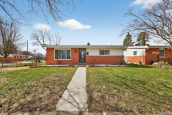$200,000 | 8350 Gulley Street, Taylor, MI 48180