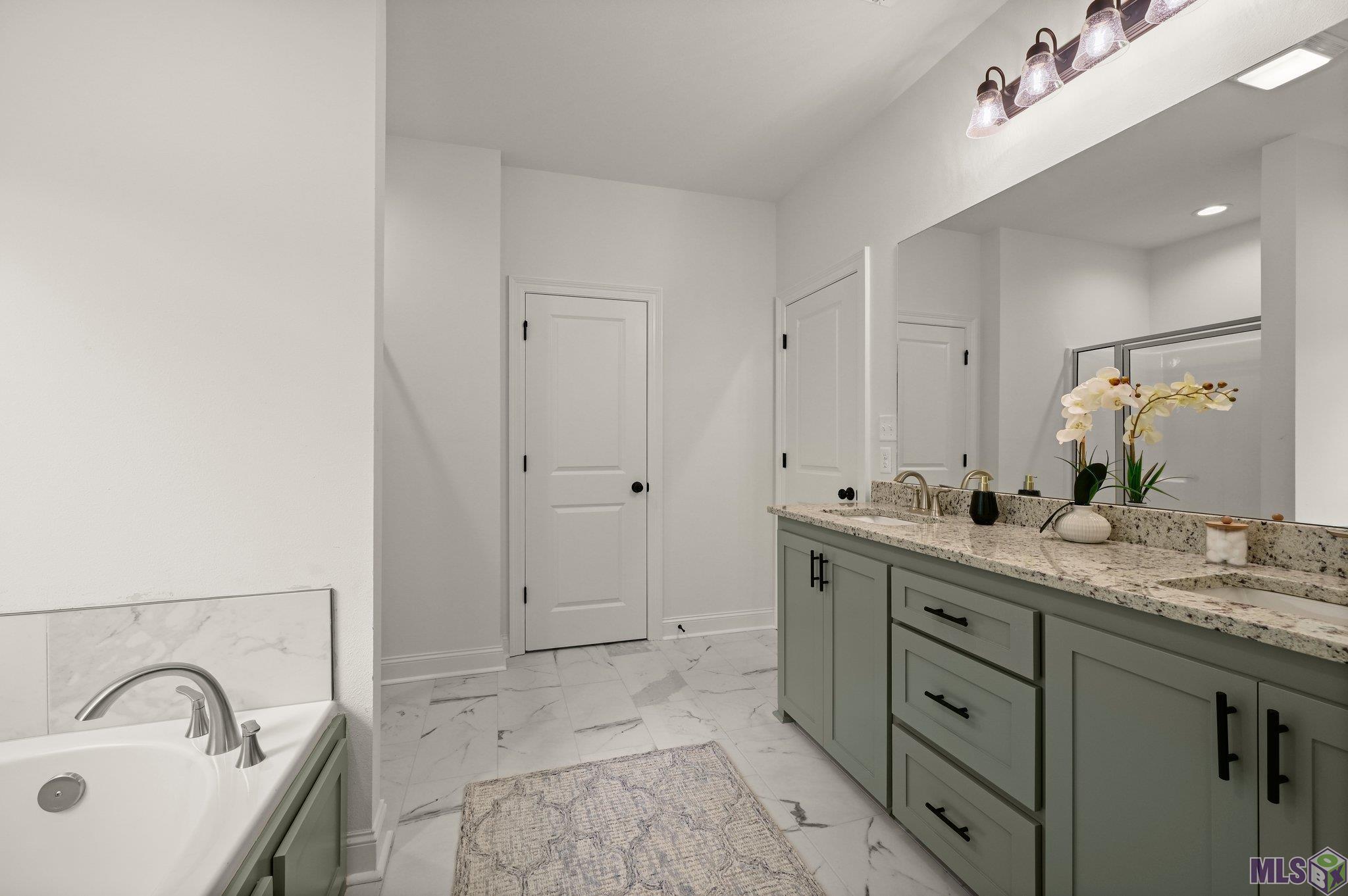 33234 Clinton Allen Road Denham Springs, LA 70706 - Photo 17 of 21