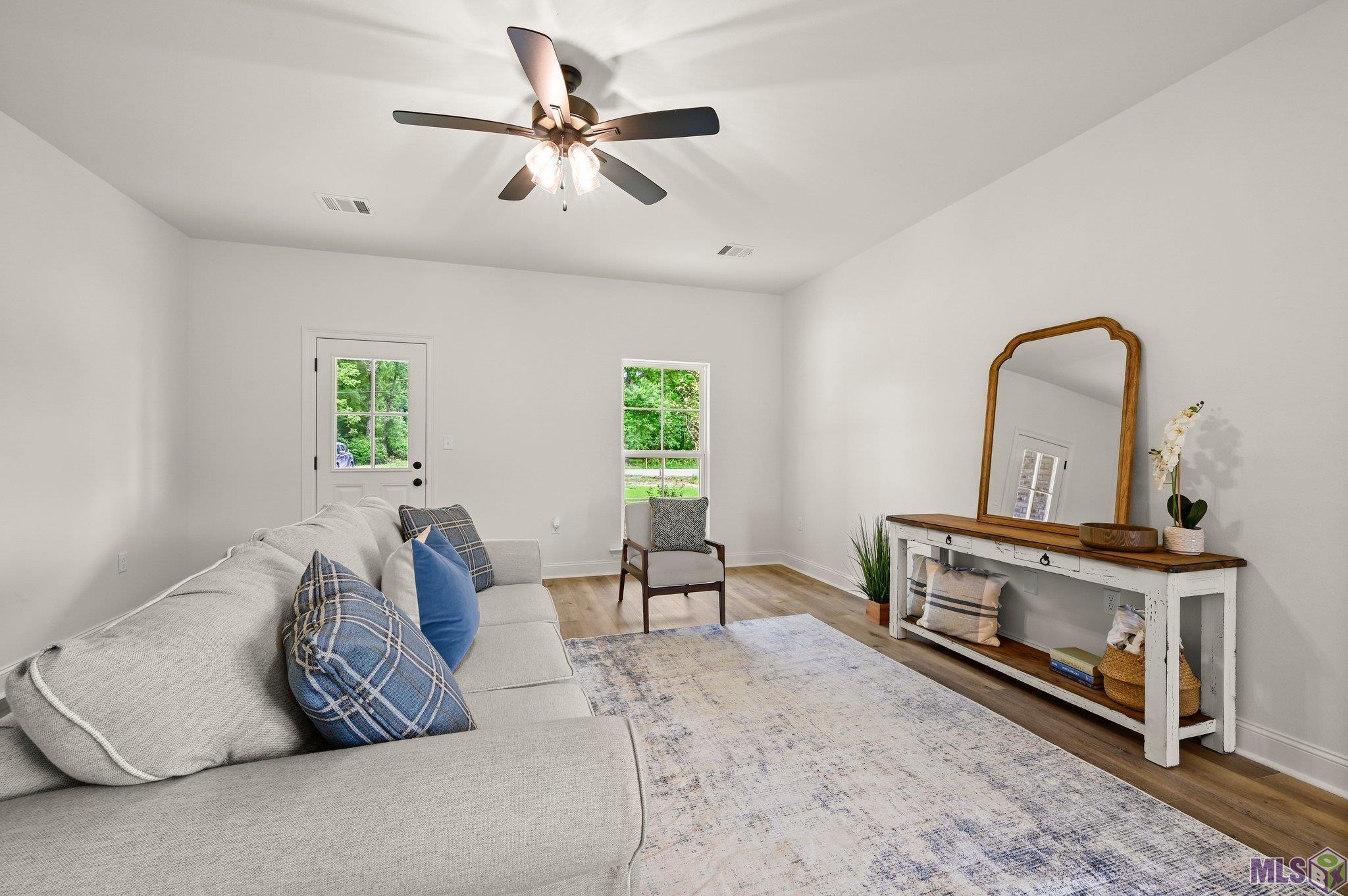 33234 Clinton Allen Road Denham Springs, LA 70706 - Photo 3 of 21
