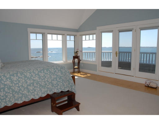 65 Galloupes Point Road Swampscott, MA 01907 - Photo 15 of 22 Gallery Image 15