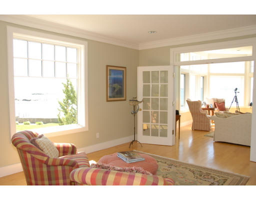 65 Galloupes Point Road Swampscott, MA 01907 - Photo 20 of 22 Gallery Image 20