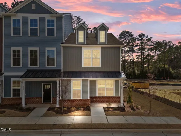 $309,500 | 337 Parker Street, Unit 17, Garner, NC 27529