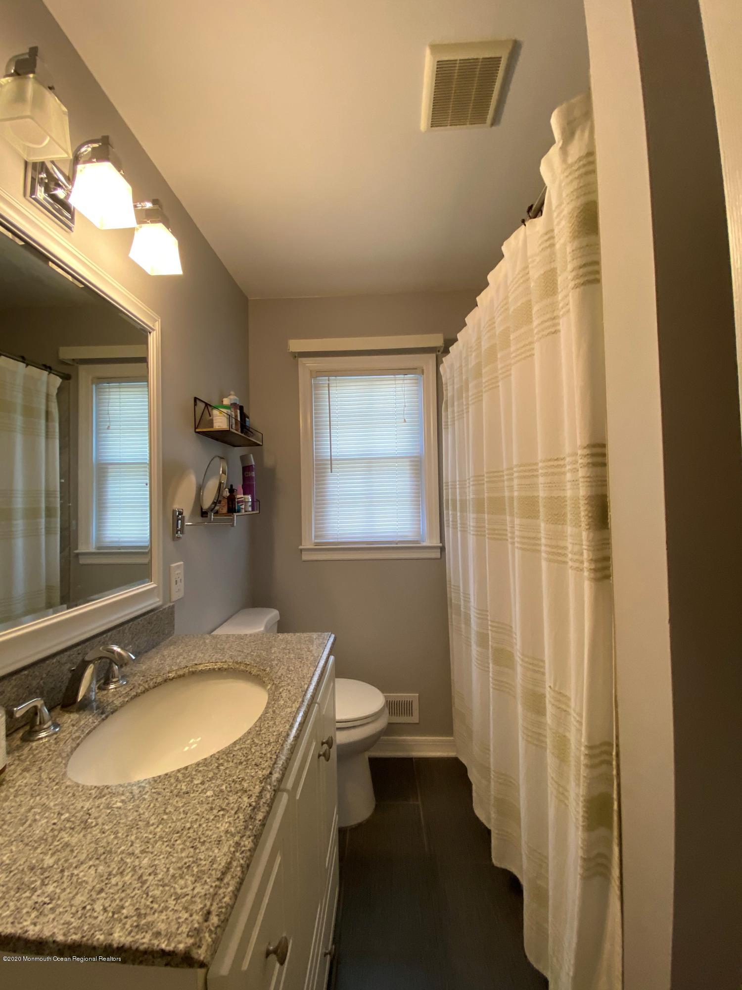1235 Woods End Road Point Pleasant, NJ 08742 - Photo 13 of 24 bath