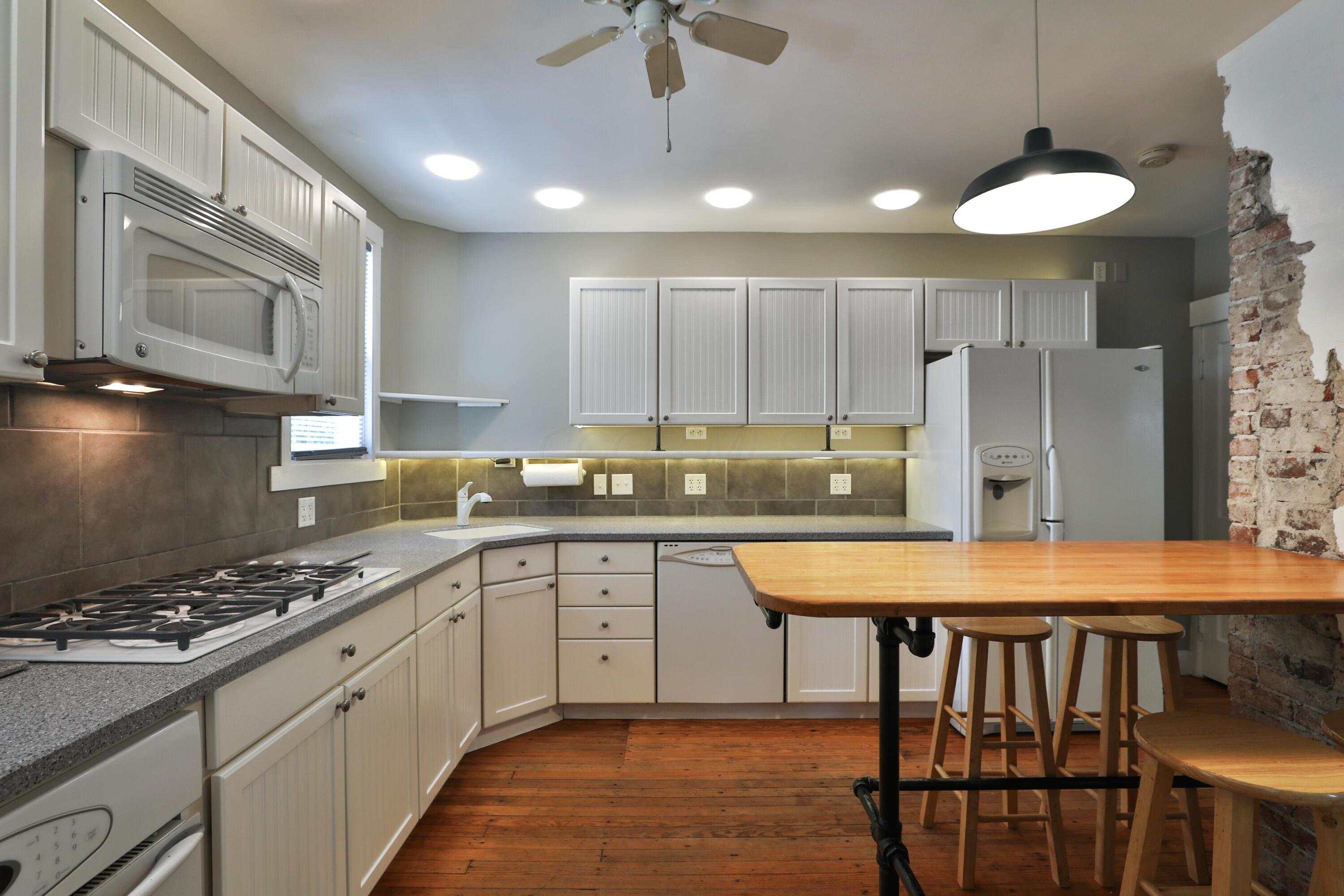 588 Midgard Road Columbus, OH 43202 - Photo 20 of 40 588-MidgardRd-17