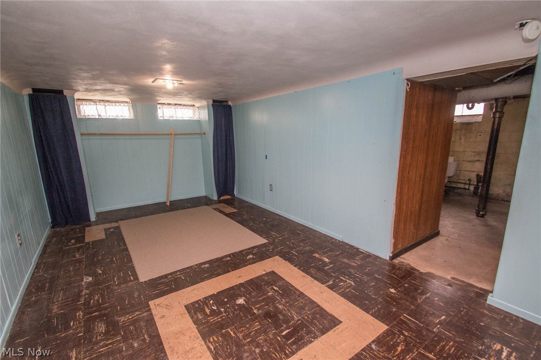 12820 Littleton Road Cleveland, OH 44125 - Photo 22 of 26