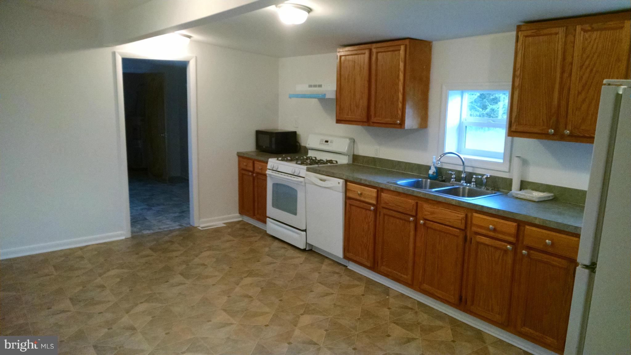 4846 Milligantown Road Hurlock, MD 21643 - Photo 10 of 16 Kitchen