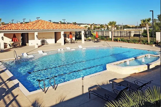 a view of a house with outdoor space