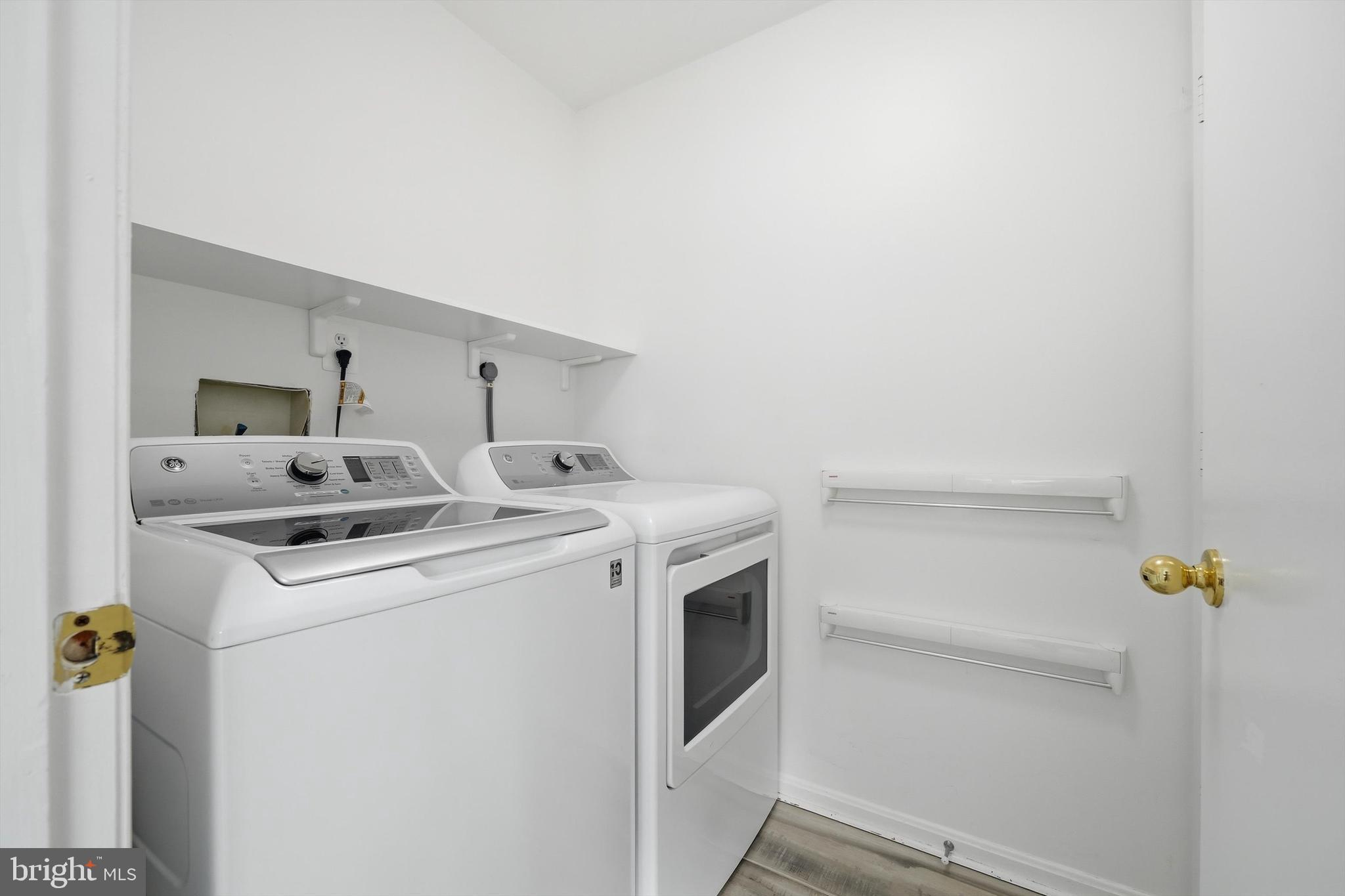 2610 Camelback Lane, Unit 919 Silver Spring, MD 20906 - Photo 27 of 49 Laundry Room
