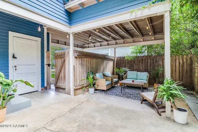 $1,400 | 1011 West Congress Street, Lafayette, LA 70501
