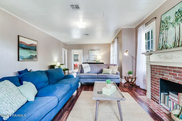 $1,550 | 1011 West Congress Street, Lafayette, LA 70501