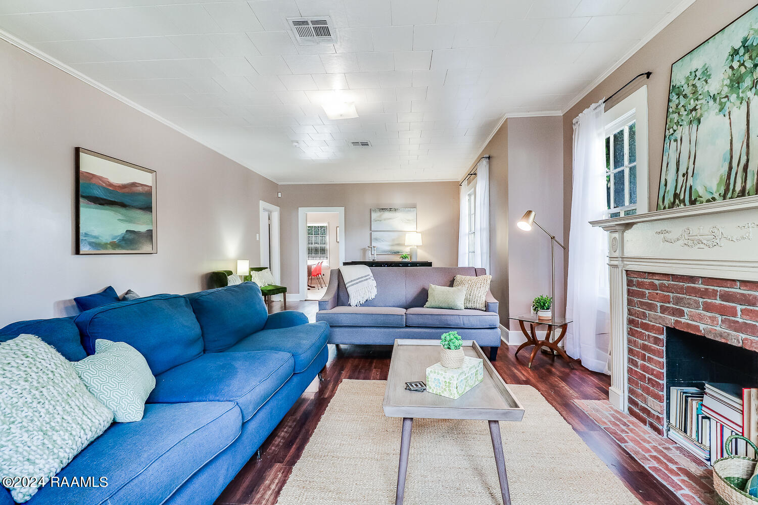 1011 West Congress Street Lafayette, LA 70501 - Photo 9 of 14 IMG_2701