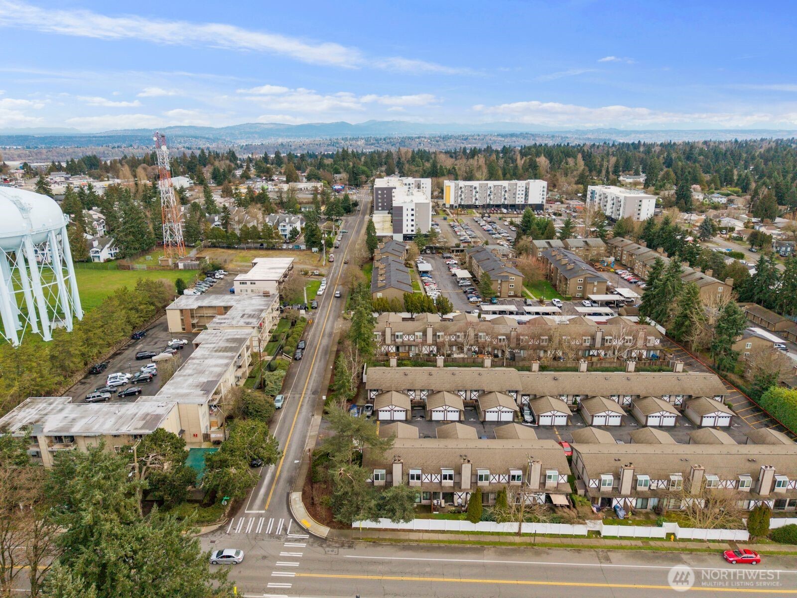 323 Southwest 112th Street, Unit 102 Seattle, WA 98146 - Photo 32 of 32