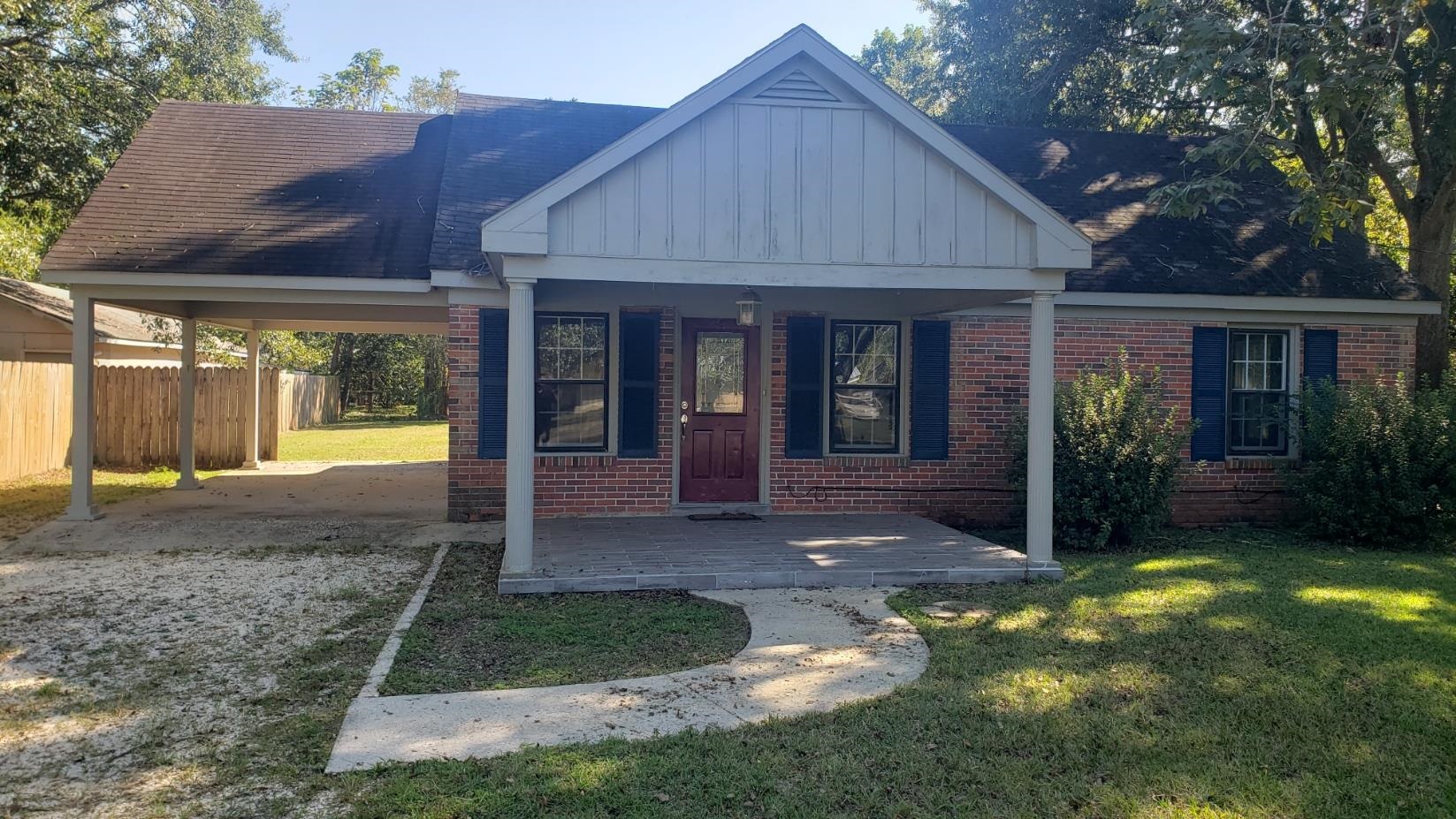 802 East Horner Street Atmore, AL 36502 - Photo 1 of 16