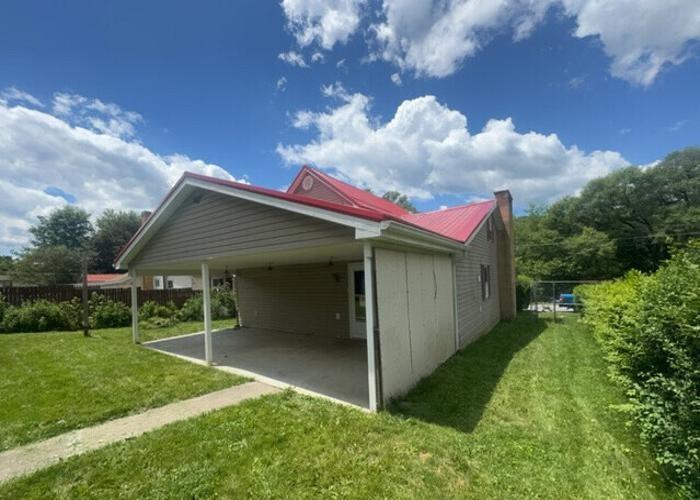 486 Entry Road Aultman, PA 15713 - Photo 5 of 18