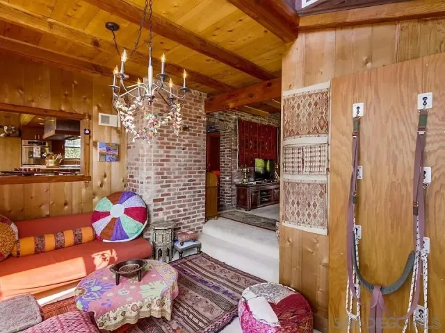 $9,500 | 940 Highland Avenue, Del Mar, CA 92014