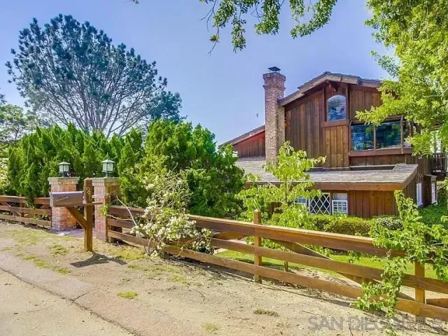 $9,500 | 940 Highland Avenue, Del Mar, CA 92014