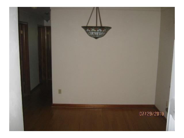 3101 Westwick Road Columbus, OH 43232 - Photo 5 of 8 Gallery Image 5