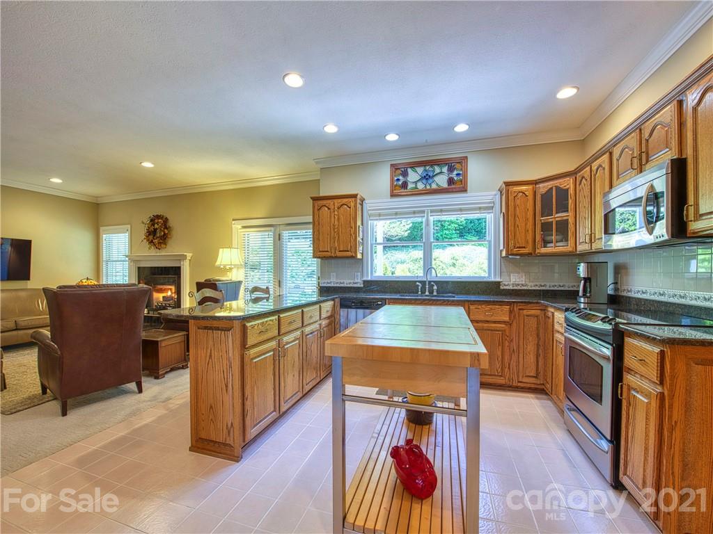 105 River Point Road Canton, NC 28716 - Photo 21 of 45 Gallery Image 21