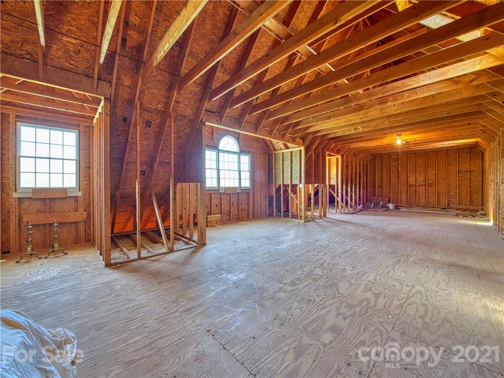 105 River Point Road Canton, NC 28716 - Photo 33 of 45 Gallery Image 33