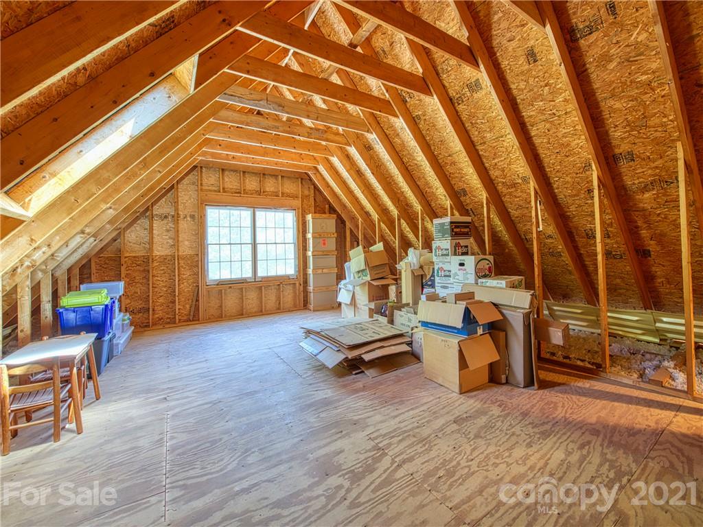105 River Point Road Canton, NC 28716 - Photo 34 of 45 Gallery Image 34