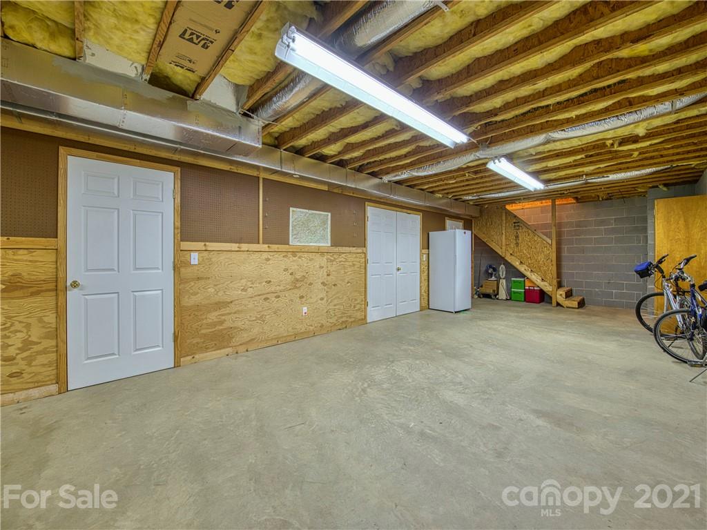 105 River Point Road Canton, NC 28716 - Photo 38 of 45 Gallery Image 38
