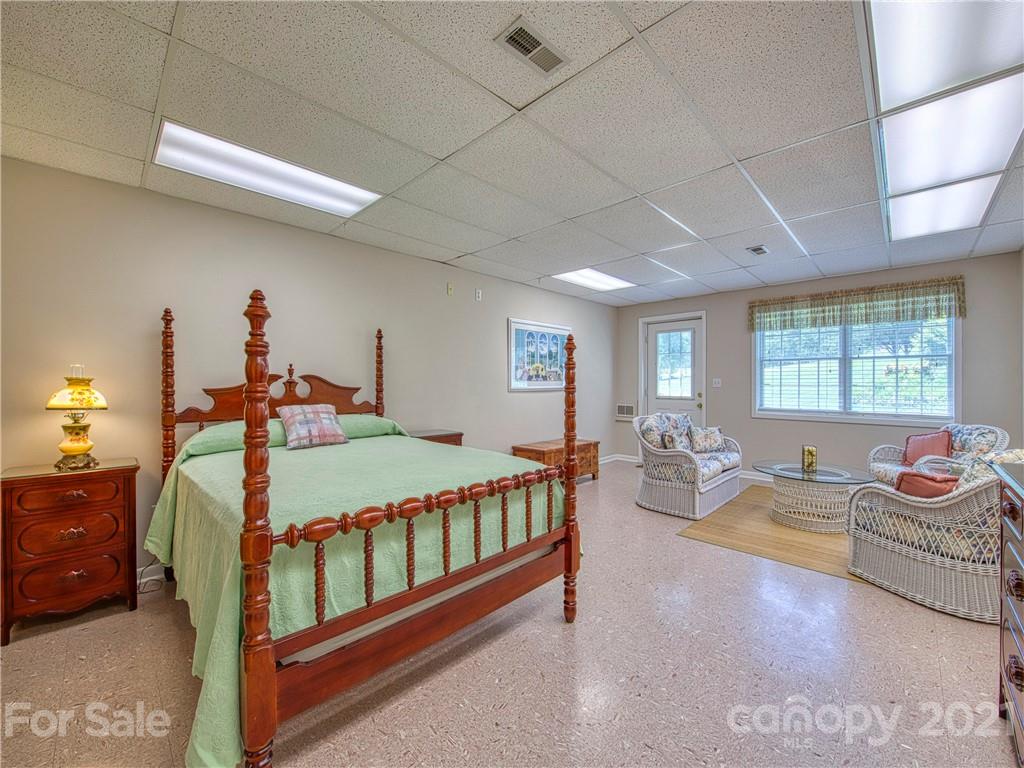 105 River Point Road Canton, NC 28716 - Photo 39 of 45 Gallery Image 39