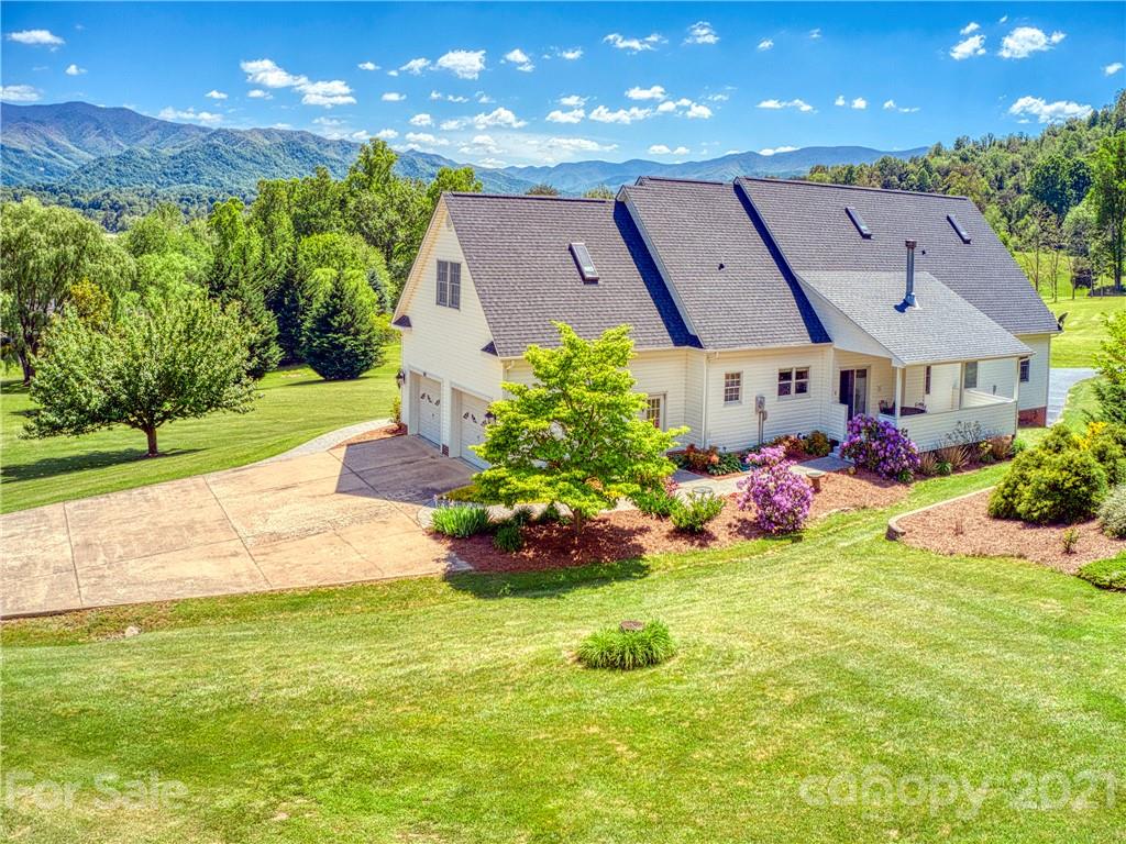 105 River Point Road Canton, NC 28716 - Photo 8 of 45 Gallery Image 8