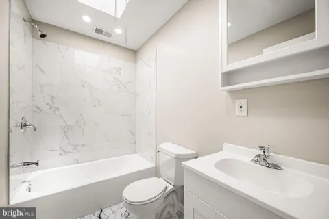 $249,900 | 7147 Guyer Avenue, Philadelphia, PA 19153