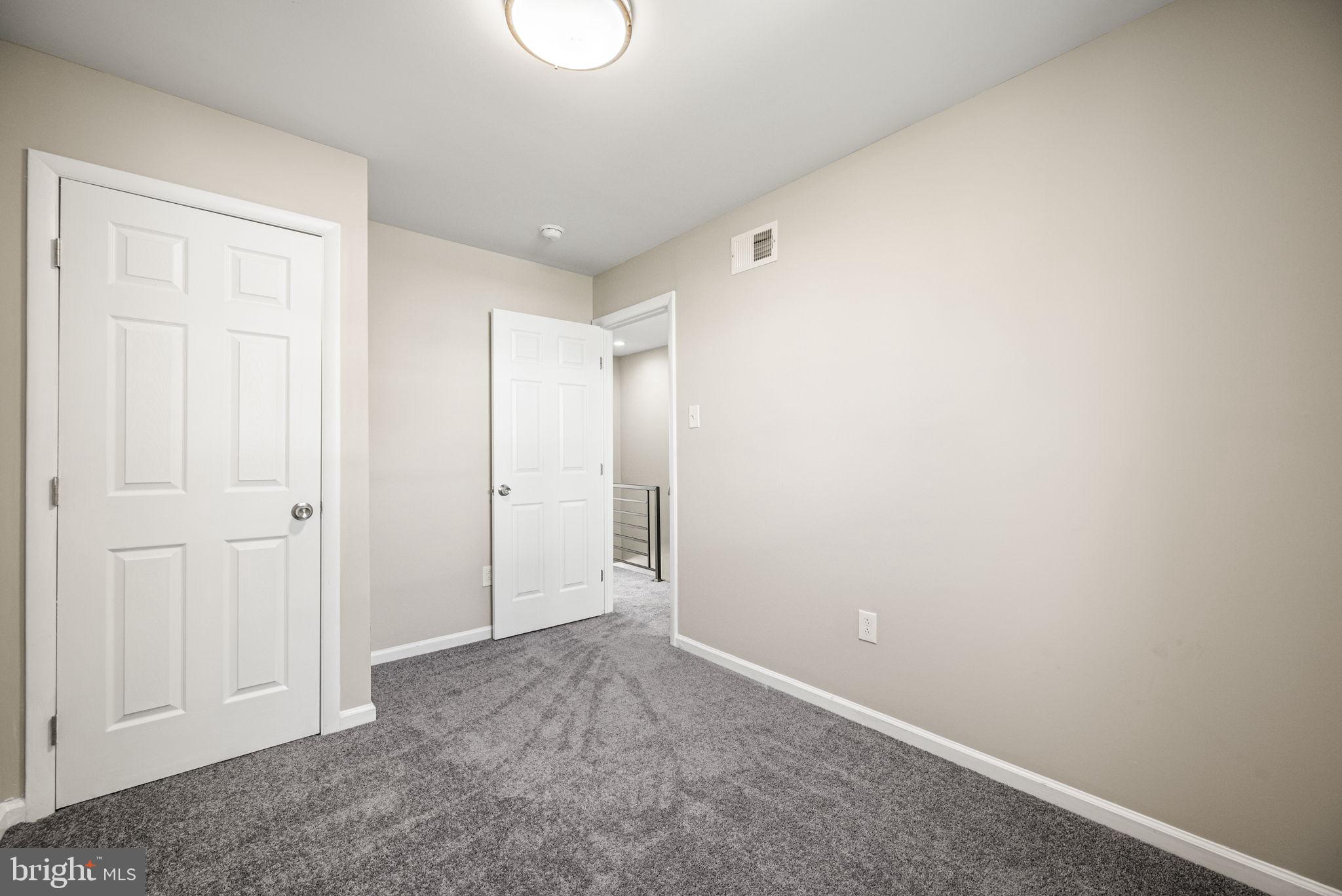 7147 Guyer Avenue Philadelphia, PA 19153 - Photo 14 of 24