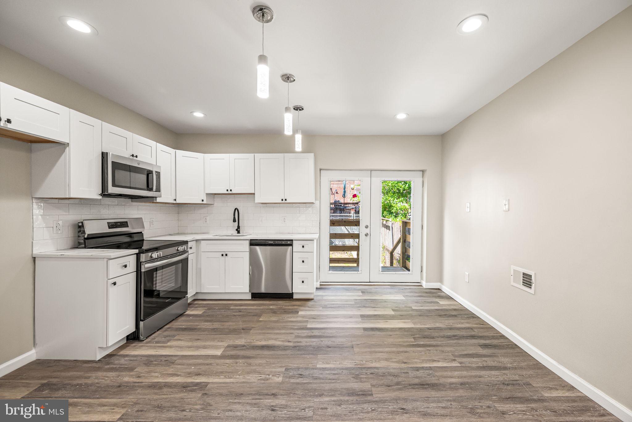 7147 Guyer Avenue Philadelphia, PA 19153 - Photo 8 of 24