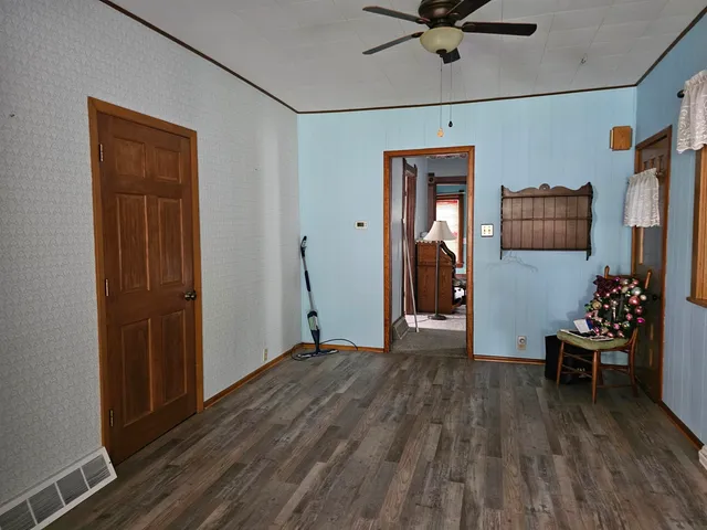 $199,900 | 113 North State Street, Waupaca, WI 54981