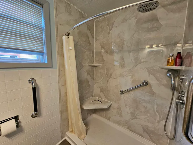 $199,900 | 113 North State Street, Waupaca, WI 54981