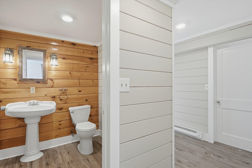 15 Hubbardston Road Templeton, MA 01468 - Photo 13 of 35