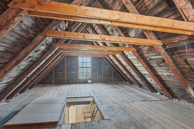 $369,900 | 15 Hubbardston Road, Templeton, MA 01468