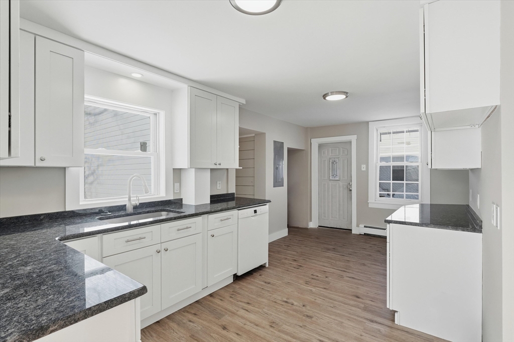 15 Hubbardston Road Templeton, MA 01468 - Photo 7 of 35